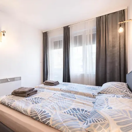 Comfort & Vibes * Warna