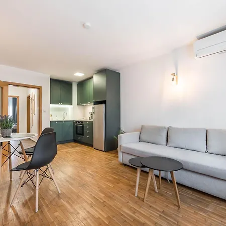 Apartament Comfort & Vibes *