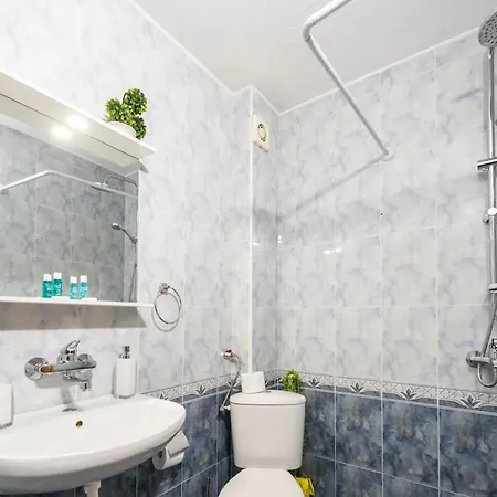 Comfort & Vibes Warna